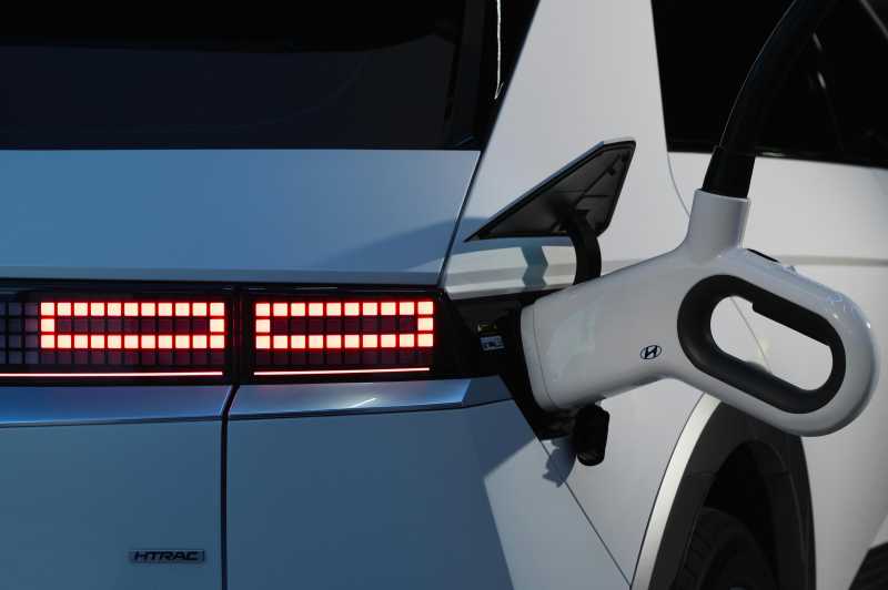 The Role of Charging Stations in Customer Experience